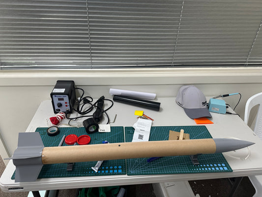 Paris 2 Rocket Kit